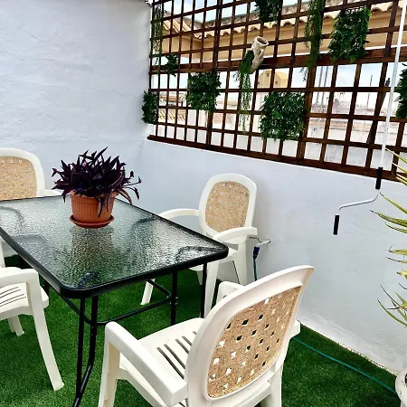 Parque Naciones Апартаменты Торевьиа