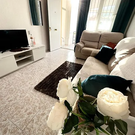 Parque Naciones Apartment *