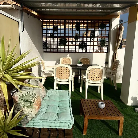 Parque Naciones Апартаменты Торевьиа